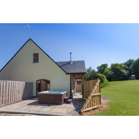 Beech Cottage at Williamscraig Holiday Cottages