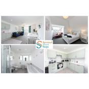 Bella, two bedroom apartment close to the beach