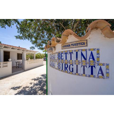 Bettina & Birgitta - Formentera Break