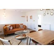 Boutique Central Margate Apt. - edge of Old Town!