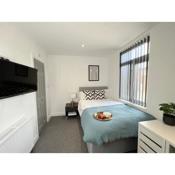 Brand new En-suites right by Selly Oak Station