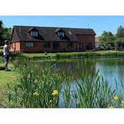 Bransford Farm Fishery & B & B