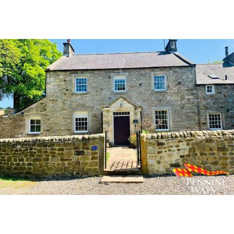 Bridge End House - Country & Riverside Retreat