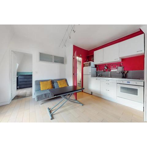 Bright 27m-near park de la villette