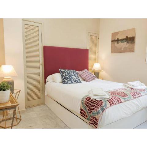 Bright Apartment at Santa Cruz 4 pax Parking Opc