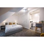 Bright & Beautiful Studio Flat in Bristol!