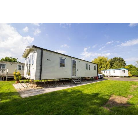 Brilliant 8 Berth Caravan At Southview Holiday Park In Skegness Ref 33050m 2