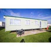 Brilliant 8 berth caravan for hire near Clacton-on-Sea in Essex ref 29047Y