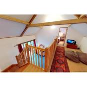 BUCKLAND BREWER COB BARN 2 Bedrooms