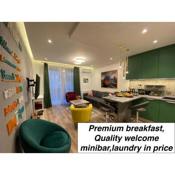 BudapestStyle Residence FREE PRIVATE PARKING,BREAKFAST,LARGE BALCONY