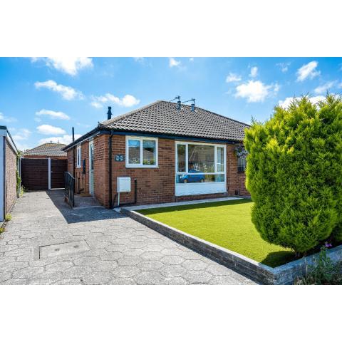 Buttercup Bungalow in Blackpool