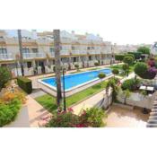 Cabo Roig ✓3 BDR sleeps 5✓Pool View✓Family Friendly ✓Walking Distance to Amenities & Beach