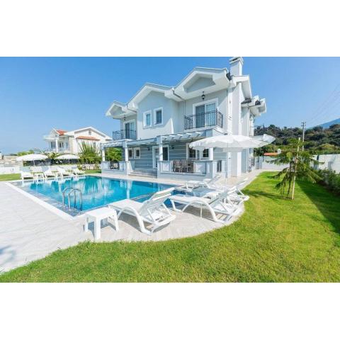 Captivating 6-Bed Villa Hanimeli Dalyan