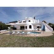 Casa Francisco : Family Villa with private pool. Near to beach