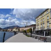 Casa Laura Salò 200mt from Garda lake - Happy Rentals