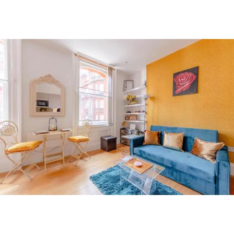 Central & Cosy 1BD Flat - Soho