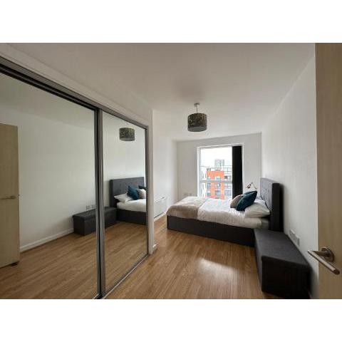 Centric & Modish Birmingham Suite sleeps 4