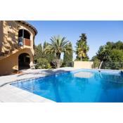 Chalet Con Piscina En Calpe