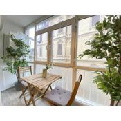Charming and Central Flat with Balcony in Beyoglu