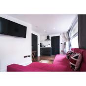 Charming Piccadilly Retreat - Sleep 4 VRE