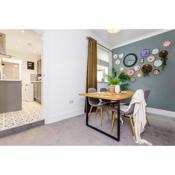 Chic and Stylish 2-Bed in Darlington Sleeps 4