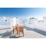 Chic Flat w Terrace 3 min to Beach in Bodrum