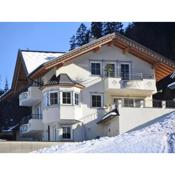 Chic holiday apartment near Ischgl with ski room