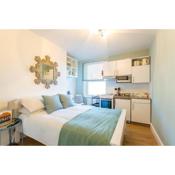 Chic Studio Flat in West Kilburn near Queen's Park