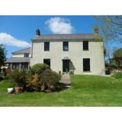 Cilwen Country House Bed and Breakfast