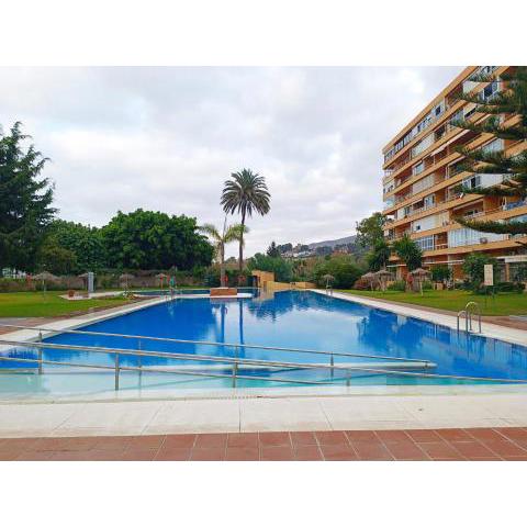 COL3 - Wifi, Smart TV, Piscina, 900 metros playa, La Colina