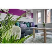 Comfy Coventry Guesthouse: Parking, WiFi & Netflix
