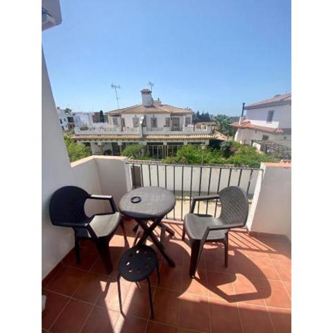 Conil Terraza y Paz