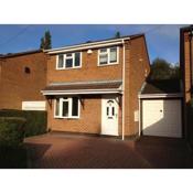 Cosy 3 bed detached house Birmingham