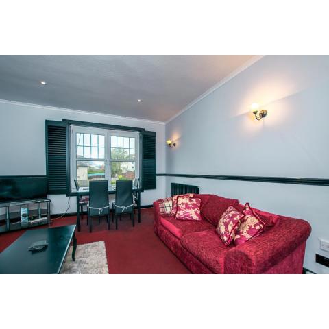 Cosy & Central 2BD Apartment Milngavie, Glasgow