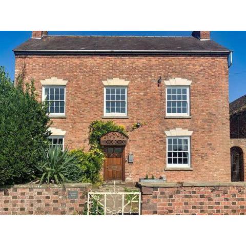 Cosy Farm house in Forest of Dean