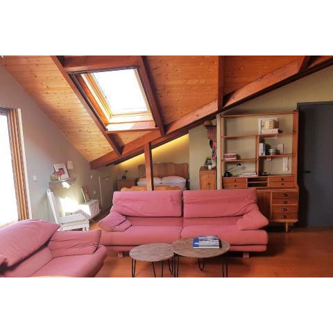 Country style attic in the heart of Preveza