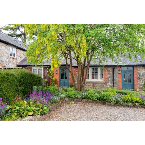 Courtyard Cottage