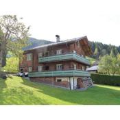 Cozy Chalet in Bramberg am Wildkogel with sauna close to ski lift