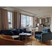 Cozy large one bedroom apartment in the heart of South Kensington