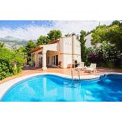 Cozy Villa LENA with swimming pool in Altea