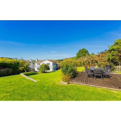 CROYDE MEADOWBANK 4 Bedrooms