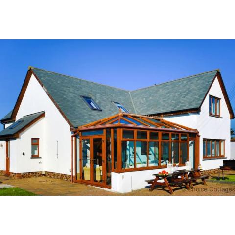 CROYDE WAVES 4 Bedrooms