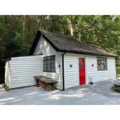 Cuckoo Cabin, Tyn Y Cwm