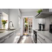 Curb Properties - Sandford Street - Town Centre Chic Home