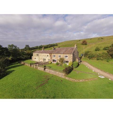 Deerclose West Farmhouse