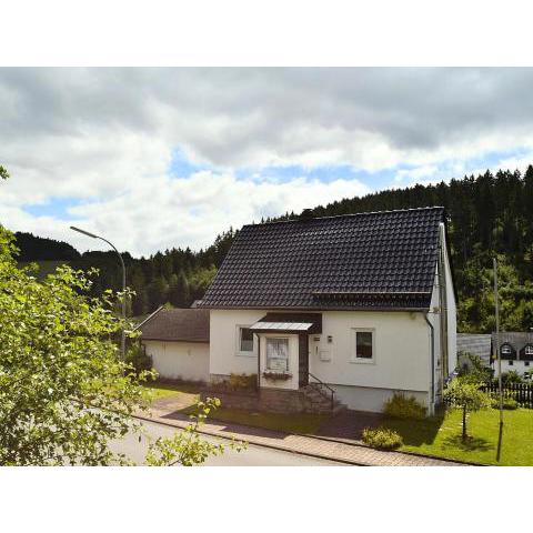 Detached holiday home in Deifeld with balcony, covered terrace and garden