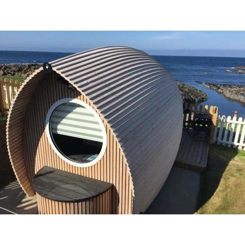 Door to the Shore - Seafront Cottages