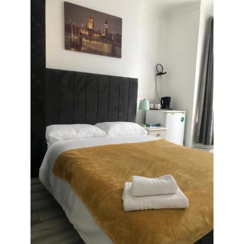 Double Room Central Location