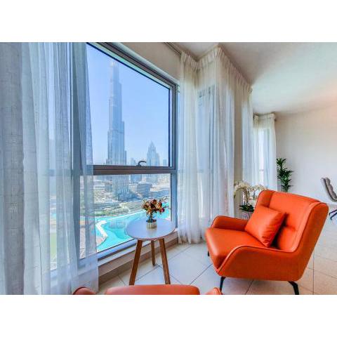 Downtown Luxury 2 bed Suite - Full Burj Khalifa and fountain View High floor