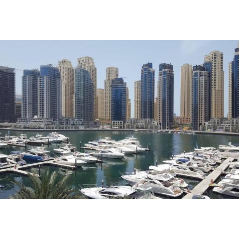 Dubai Marina 1 Bedroom Apt. walking distance JBR.